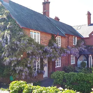 Cotton Farm Bed & Breakfast