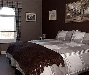 The Nottingham House Hotel