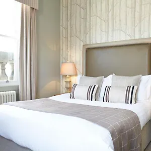 Loch Fyne And Restaurant Hotel